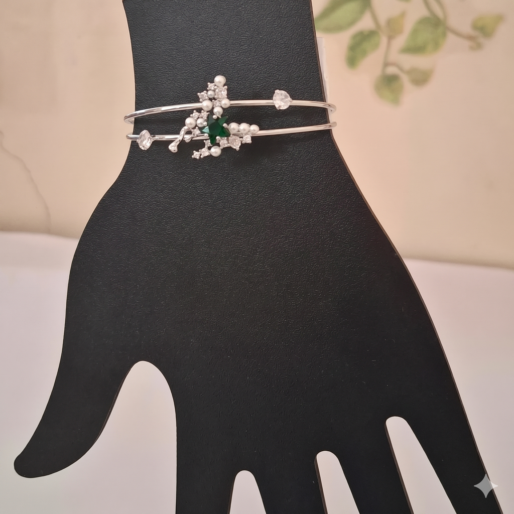 Anti-Tarnish Celestial Pearl Star Bracelet for Women