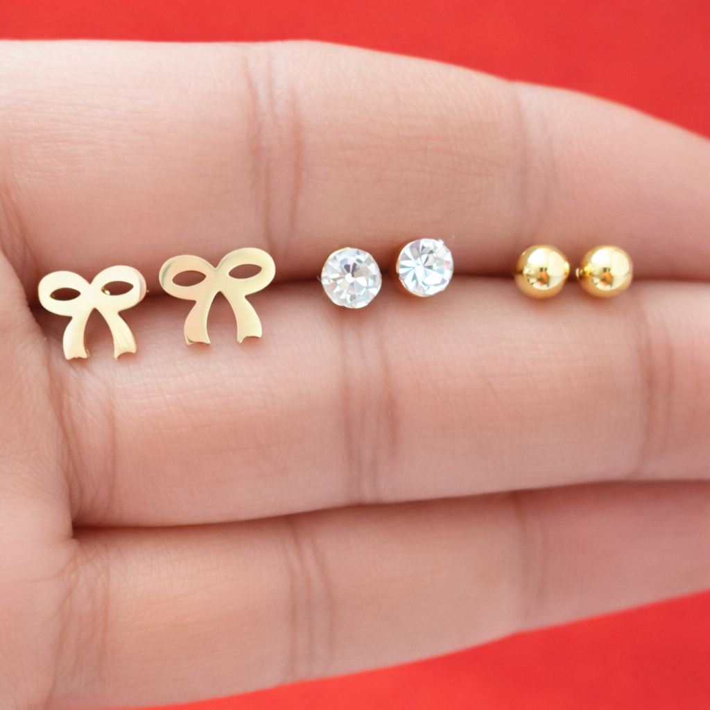 Elegant Bow Charm Jewelry Set (5-in-1 Combo) – 2 Necklaces & 3 Stud Earrings