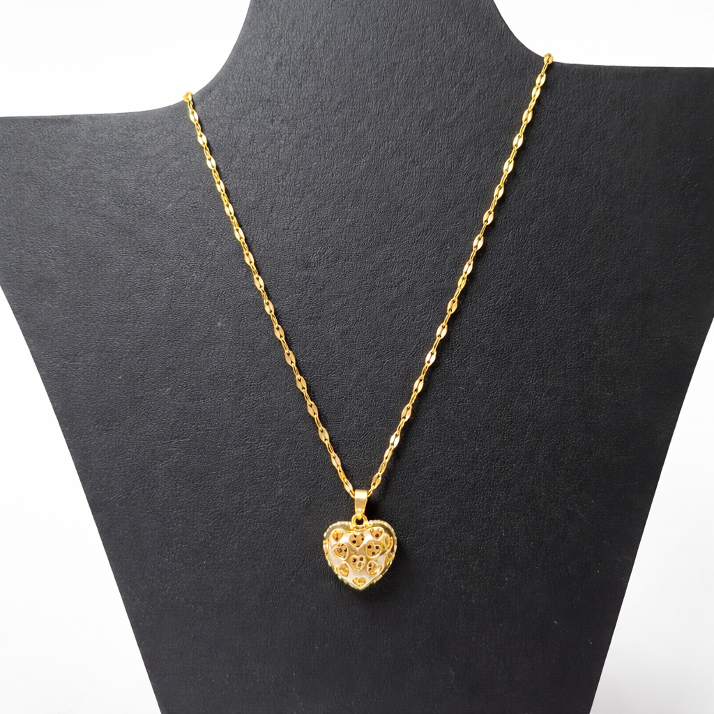 Elegant Gold-Toned Heart Crystal Pendant Necklace