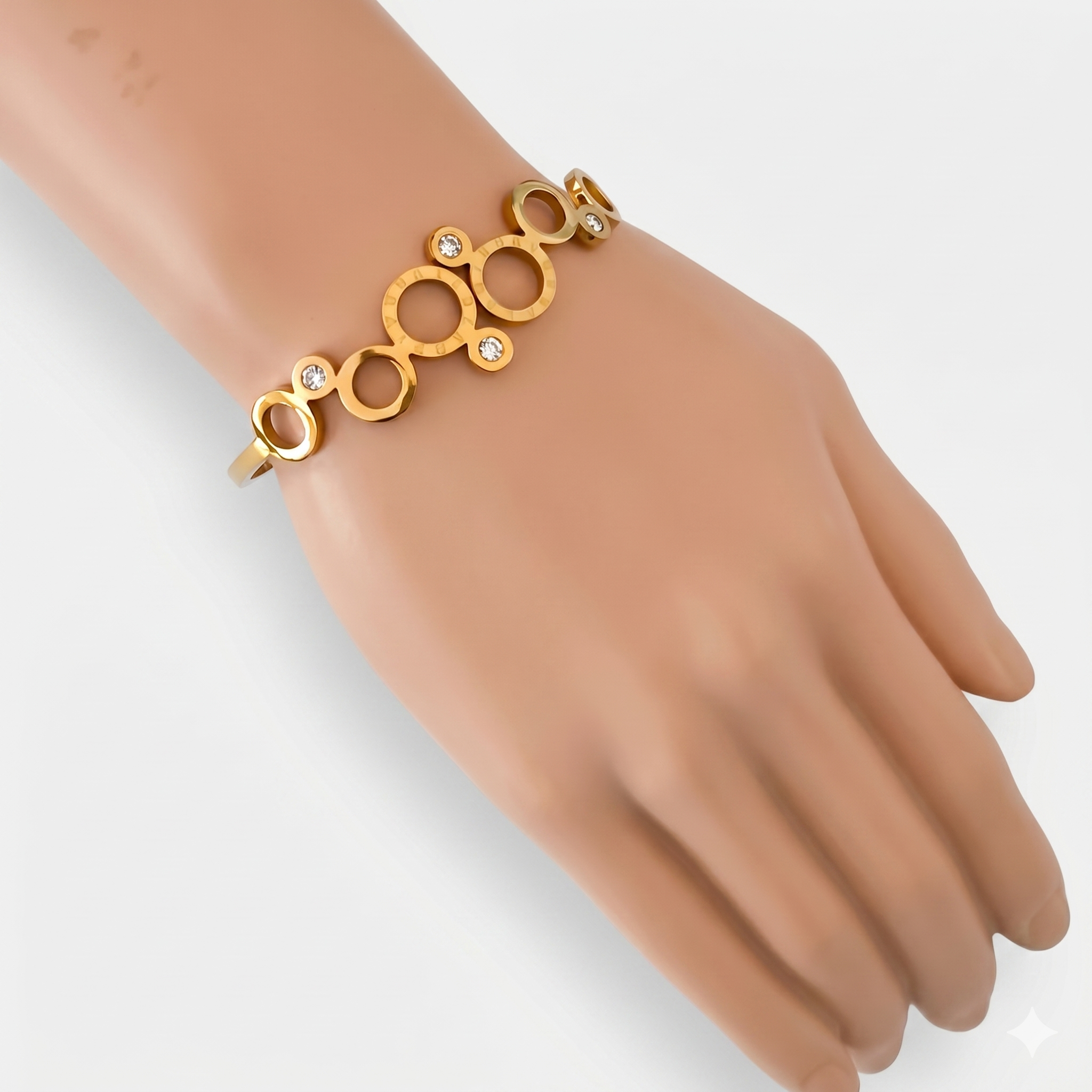 Celestia Circle Anti-Tarnish Bracelet – Gold Stainless Steel Kada