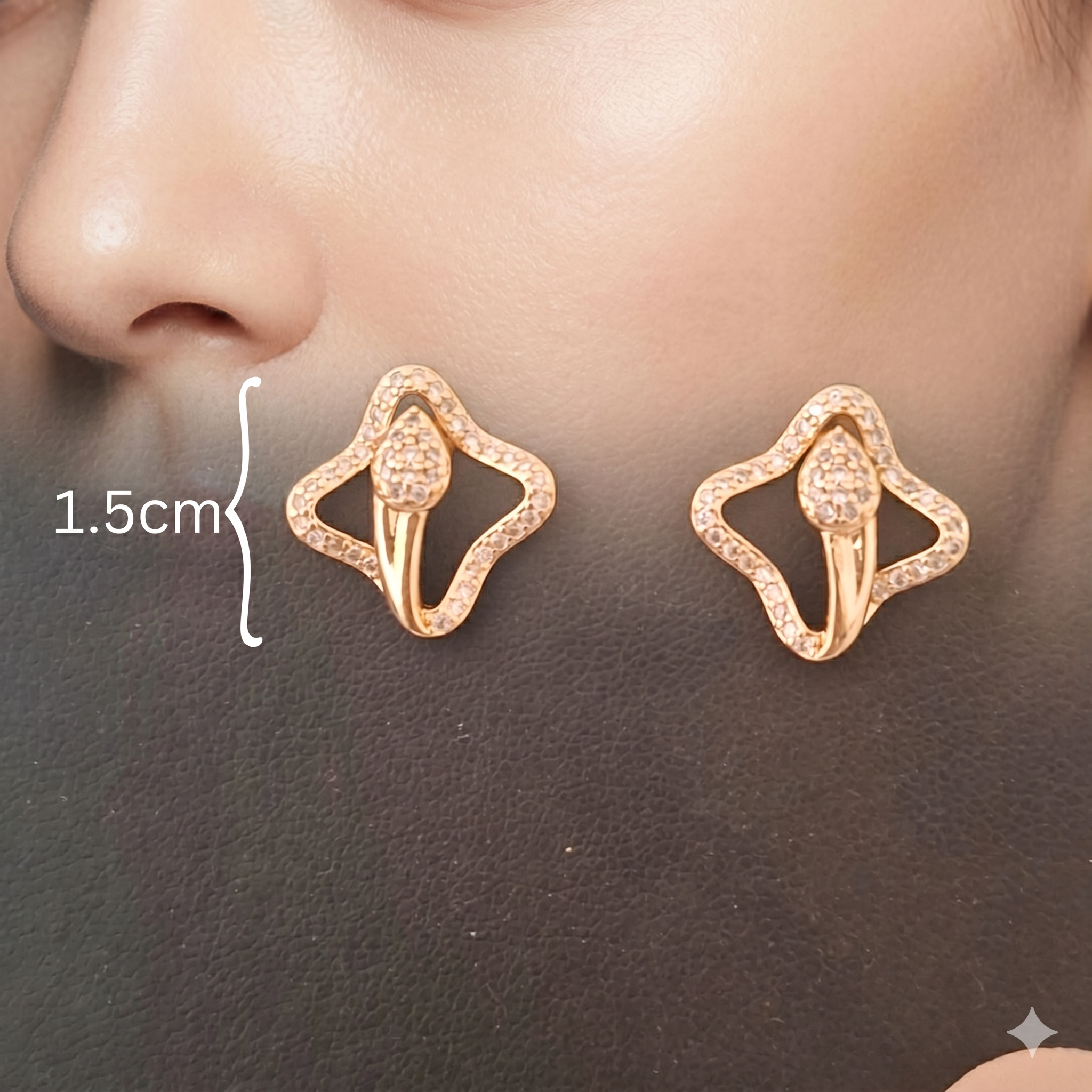 Luxe Clover Sparkle Stud Earrings (Anti-Tarnish | Xuping)