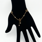 Elegant Clover Charm Drop Bracelet – 316L Stainless Steel - Rust and Tarnish Resistant