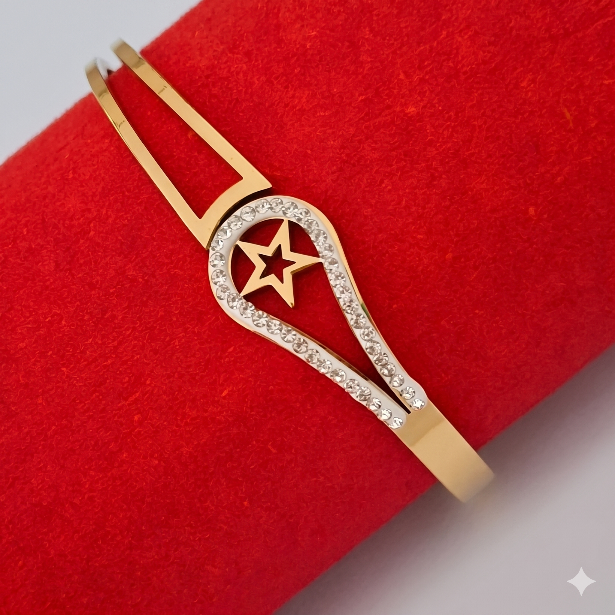 Celestial Star Anti-Tarnish Stainless Steel Bracelet for Women