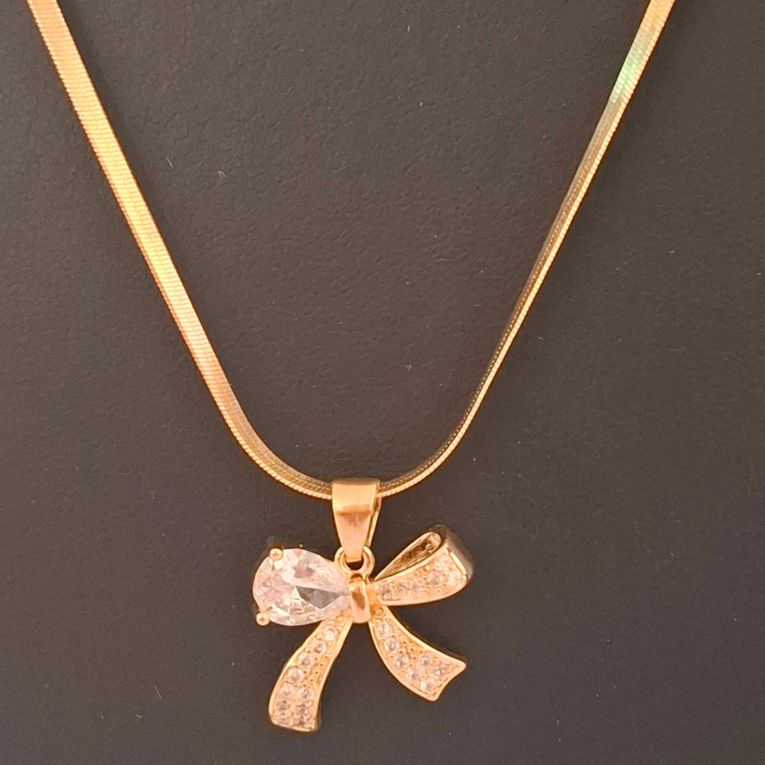Luxe Gold-Tone Combo Set – 3 Necklaces, 3 Earrings & Magnetic Bracelet (7-in-1 Set)